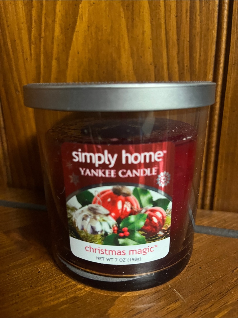 Yankee Candle Simply Home Christmas Magic Red Jar Candle